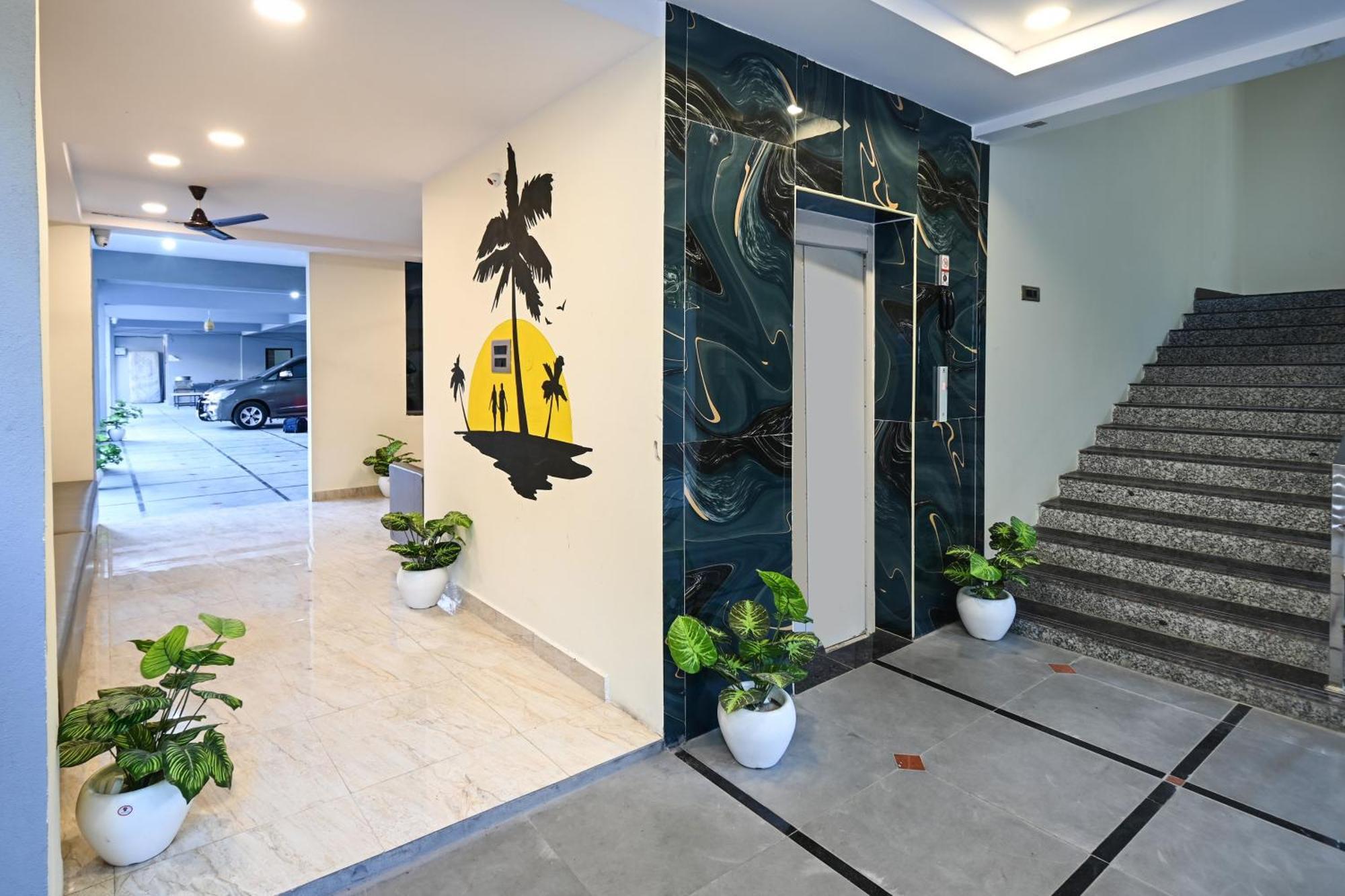 Super Townhouse De Alphabet Karmanghat ไฮเดอราบัด ภายนอก รูปภาพ