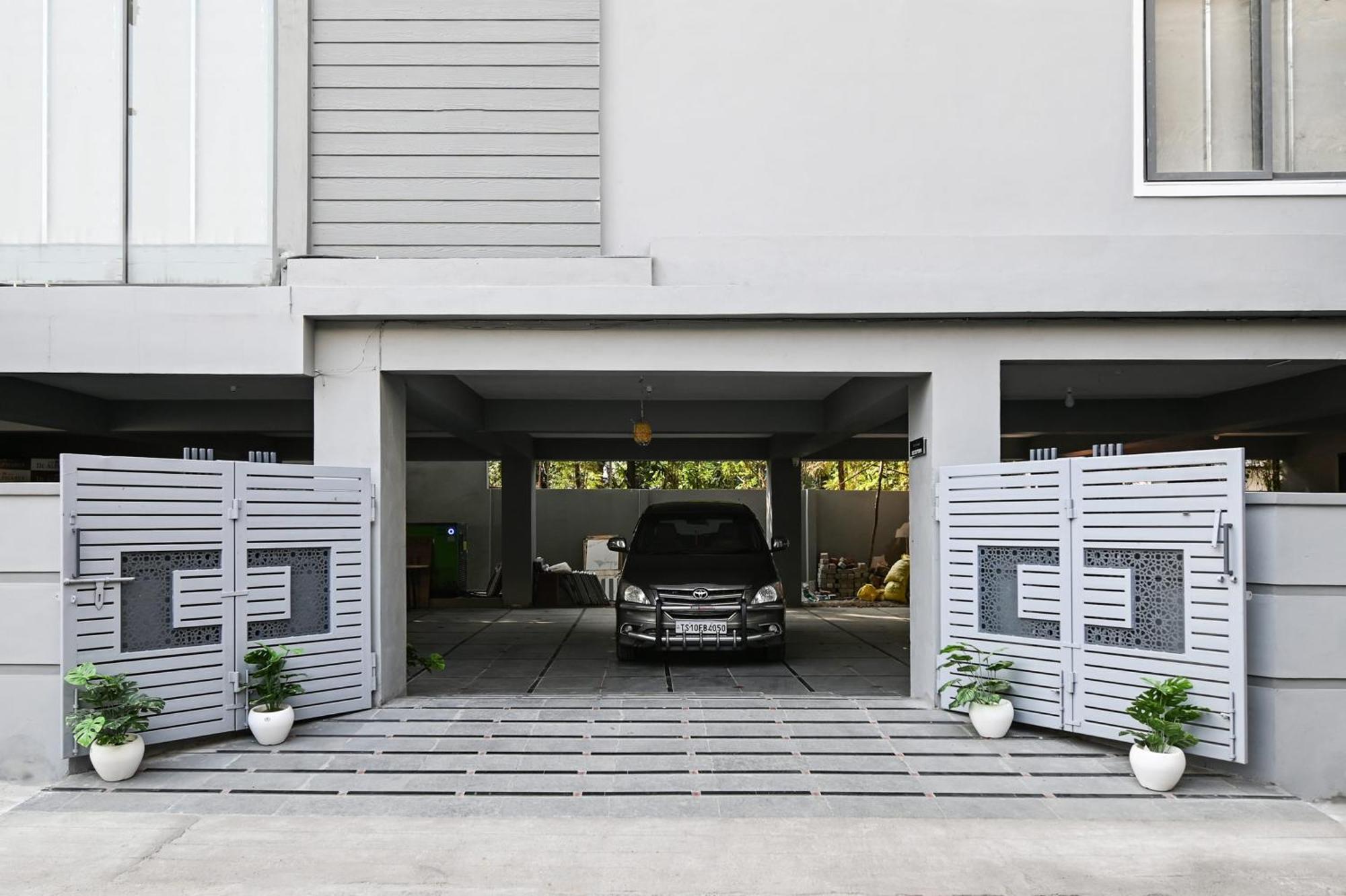 Super Townhouse De Alphabet Karmanghat ไฮเดอราบัด ภายนอก รูปภาพ